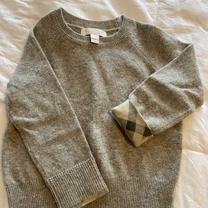 Burberry sweater